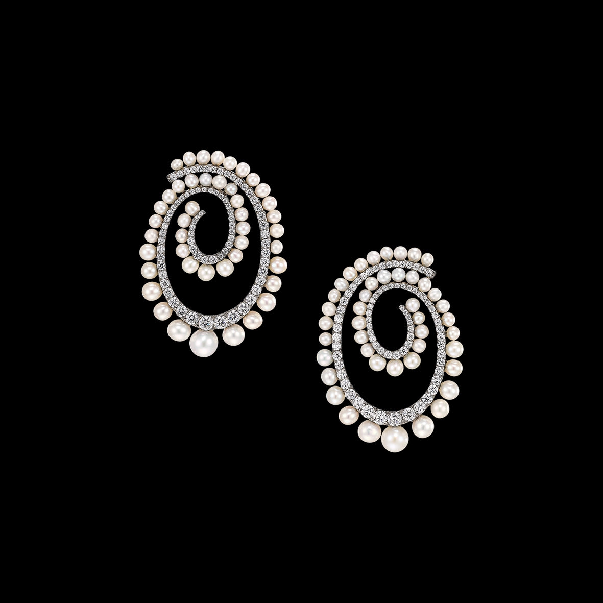 Petite Pearl Vortex Earrings